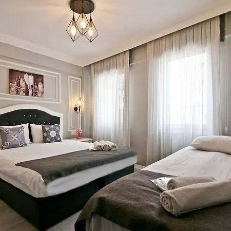 Nova Hotel 3*