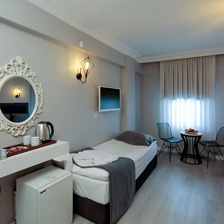 Nova Hotel 3*