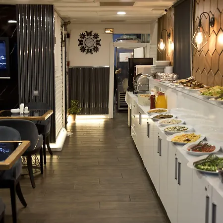 Nova Hotel 3*